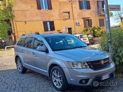 Grigio Usata 2014 Fiat Freemont Lounge SUV | 3900 € (Buon prezzo)