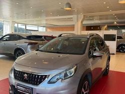 Grigio Usata 2017 Peugeot 2008 Allure SUV | 10.900 € (Buon prezzo)