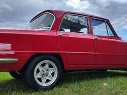 Rosso Usata 1977 Alfa Romeo Giulia Tre volumi | 18.700 €