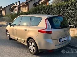 Usata 2009 Renault Grand Scénic III Monovolume | 5500 €