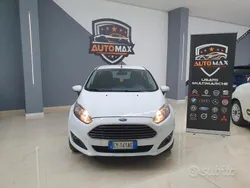 Bianco Usata 2014 Ford Fiesta Titanium Due volumi | 4500 € (Ottimo prezzo)