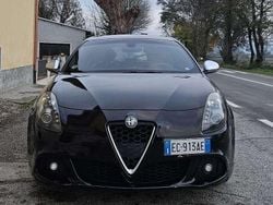 Usata 2010 Alfa Romeo Giulietta Distinctive Due volumi | 5200 € (Buon prezzo)