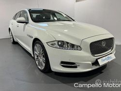 Bianco metallizzato Usata 2014 Jaguar XJ Premium Luxury Tre volumi | 18.900 € (Super prezzo)