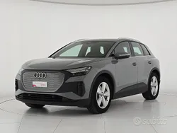 Grigio Usata 2022 Audi Q4 e-tron Business SUV | 35.400 € (Buon prezzo)