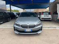 Grigio Usata 2023 BMW 116 M Sport Due volumi | 24.900 € (Ottimo prezzo)