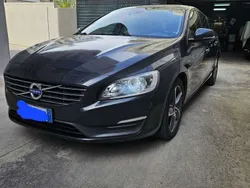 Usata 2015 Volvo S60 R-Design Momentum Tre volumi | 10.500 € (Buon prezzo)