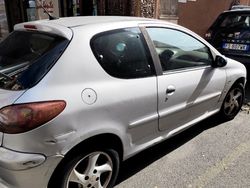 Grigio Usata 2004 Peugeot 206 Due volumi | 700 € (Ottimo prezzo)