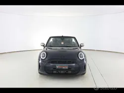 Nero Usata 2023 Mini Cooper Cabriolet Cabrio | 28.900 € (Buon prezzo)
