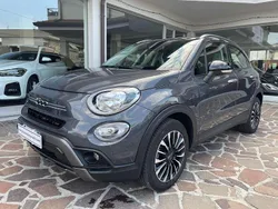 Grigio Usata 2022 Fiat 500X Cross SUV | 17.400 € (Buon prezzo)