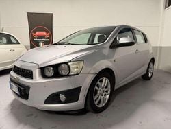 Grigio Usata 2012 Chevrolet Aveo LTZ Tre volumi | 3199 € (Buon prezzo)