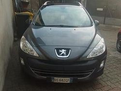 Grigio Usata 2008 Peugeot 308 Premium Station wagon | 950 € (Buon prezzo)