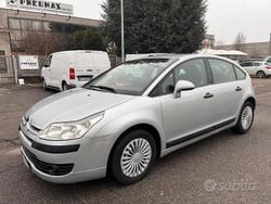 Argento Usata 2006 Citroën C4 Seduction Tre volumi | 1990 € (Cara)