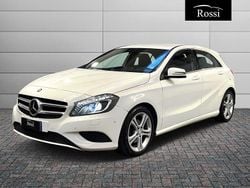 Bianco Usata 2016 Mercedes A200 Tre volumi | 16.900 € (Buon prezzo)