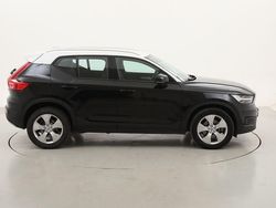Usata 2020 Volvo XC40 Momentum SUV | 22.290 € (Buon prezzo)