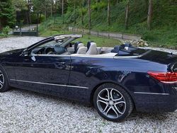 Blu/azzurro Usata 2014 Mercedes E250 Cabrio | 16.700 € (Super prezzo)