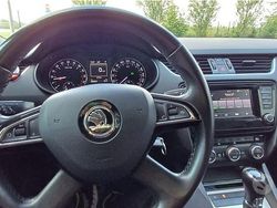 Grigio Usata 2015 Skoda Octavia Tre volumi | 8400 € (Cara)