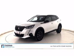 Bianco tetto nero Usata 2022 Peugeot 2008 GT SUV | 19.400 € (Buon prezzo)