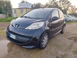 Nero Usata 2008 Peugeot 107 Due volumi | 2600 € (Ottimo prezzo)