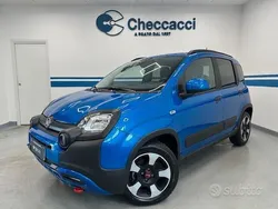Blu/azzurro Usata 2024 Fiat Panda Cross Cross Due volumi | 14.490 € (Buon prezzo)