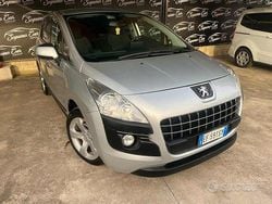 Grigio pastello Usata 2011 Peugeot 3008 Business-Line SUV | 4599 € (Ottimo prezzo)