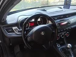 Usata 2012 Alfa Romeo Giulietta Due volumi | 6500 € (Cara)
