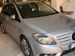 Grigio Usata 2013 Mercedes B180 Premium Monovolume | 9000 € (Molto cara)