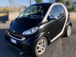 Nero Usata 2011 Smart ForTwo Coupé Passion Due volumi | 4749 € (Buon prezzo)