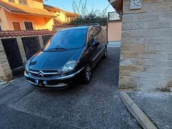 Usata 2013 Citroën C8 Monovolume | 1800 €