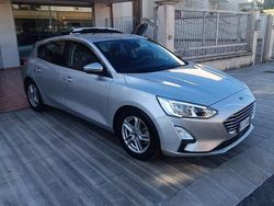 Antracite Usata 2019 Ford Focus Business Edition Tre volumi | 13.790 € (Buon prezzo)