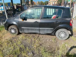 Usata 2005 Renault Modus Monovolume | 800 € (Buon prezzo)