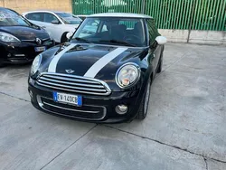 Nero Usata 2014 Mini Cooper D Due volumi | 5950 € (Ottimo prezzo)