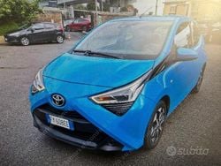 Blu Usata 2020 Toyota Aygo Connect Style Due volumi | 13.999 € (Cara)