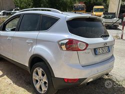 Bianco Usata 2009 Ford Kuga SUV | 5000 € (Buon prezzo)