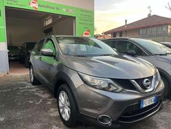 Grigio Usata 2016 Nissan Qashqai N-Vision SUV | 7500 € (Super prezzo)