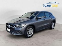 Grigio Usata 2020 Mercedes GLA200 Business SUV | 33.500 €
