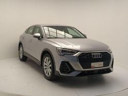 Argento floret metallizzato Usata 2020 Audi Q3 Business SUV | 30.900 € (Buon prezzo)