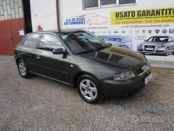Verde Usata 2001 Audi A3 Ambition Tre volumi | 1780 € (Ottimo prezzo)