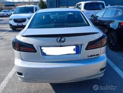 Lexus IS220d