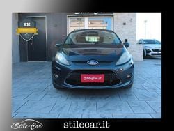 Nero Usata 2009 Ford Fiesta Tre volumi | 3999 € (Buon prezzo)