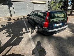 Blu Usata 2004 Volvo V70 Station wagon | 3000 €