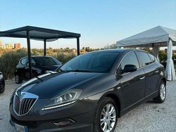 Grigio Usata 2009 Lancia Delta S Due volumi | 3700 € (Buon prezzo)