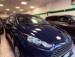 Blu Usata 2014 Ford Fiesta Business Edition Tre volumi | 6499 € (Buon prezzo)