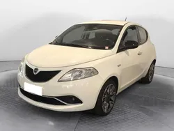 Bianco Usata 2016 Lancia Ypsilon S Due volumi | 8900 € (Buon prezzo)