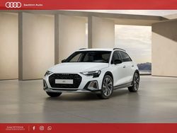 Bianco ghiacciaio metallizzato Nuova 2025 Audi A3 Advanced Plus Tre volumi | 40.000 € (Ottimo prezzo)
