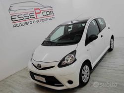 Bianco(met.) Usata 2013 Toyota Aygo Connect Style Due volumi | 6500 € (Cara)