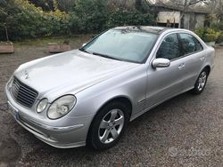 Argento Usata 2003 Mercedes E270 Avantgarde Tre volumi | 5300 € (Ottimo prezzo)