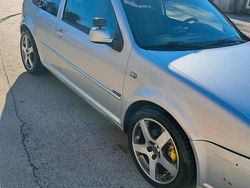 Usata 2001 VW Golf IV | 3000 € (Cara)
