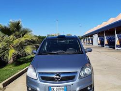 Usata 2007 Opel Zafira Monovolume | 1500 € (Super prezzo)