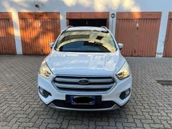 Usata 2019 Ford Kuga Business Edition SUV | 10.800 € (Ottimo prezzo)