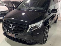 Nero ossidiana Usata 2022 Mercedes Vito Furgone | 32.500 € (Buon prezzo)